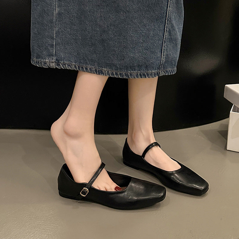 Damen Quadratzehen-Mary-Jane-Flats mit verstellbarem Knöchelriemen WW