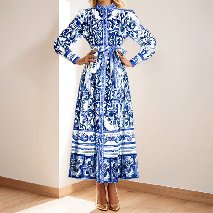Damen Midikleid im eleganten Barockdesign mit aufwendigen Musterdetails W&W Mode