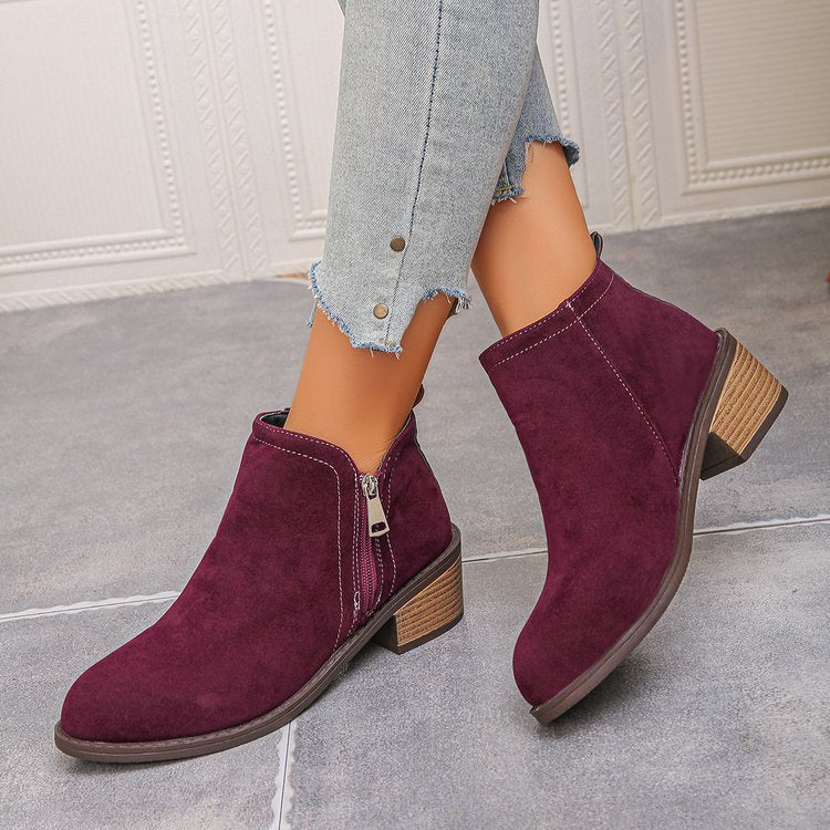 Damen Biker-Stiefeletten mit seitlichem Reißverschluss und modischer Struktur WW