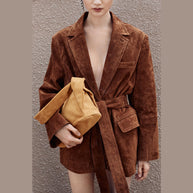 Damen Samt Blazerjacke mit Gürtel und eleganter Passform WW