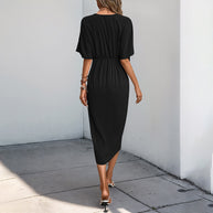 Damen Wickelkleid mit fließendem V-Ausschnitt und seitlichem Schlitz WW