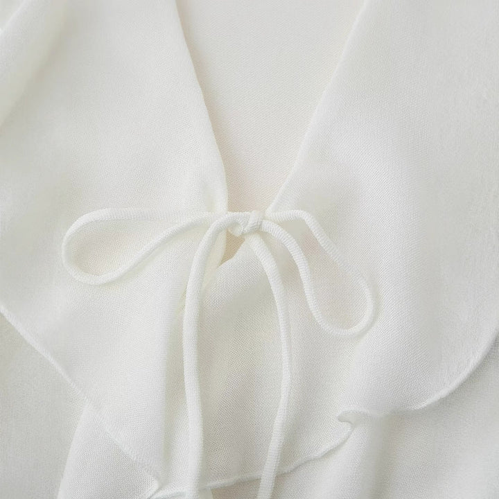 Damen Bluse mit romantischen Rüschen und tiefem V-Ausschnitt W&W Mode