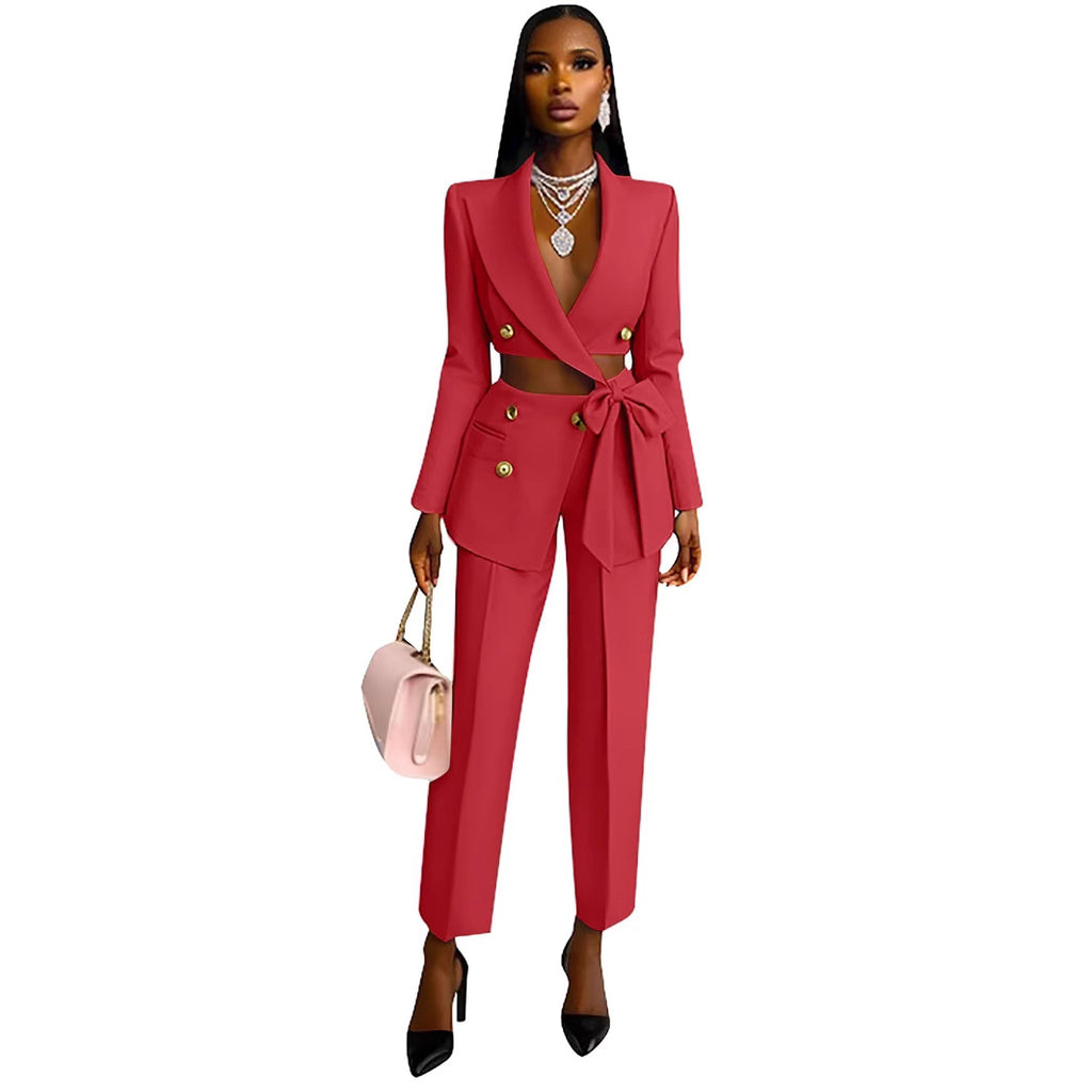 Damen Blazer Set mit hoch geschnittenem Oberteil und originellen Knöpfen WW