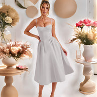 Damen Midi-Kleid mit eleganter Bustier-Oberfläche und schwingendem Rock WW