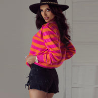 Damen gestreiftes Sweatshirt mit lässigem Schnitt und weitem Kragen WW