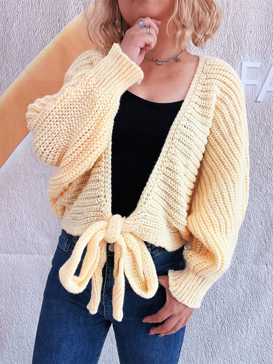 Damen Strickjacke mit verspieltem Bindegürtel und voluminösen Ärmeln WW