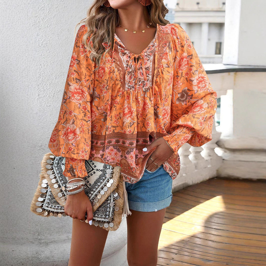 Damen Blusenshirt mit floralem Design und lässigem Schnitt W&W Mode