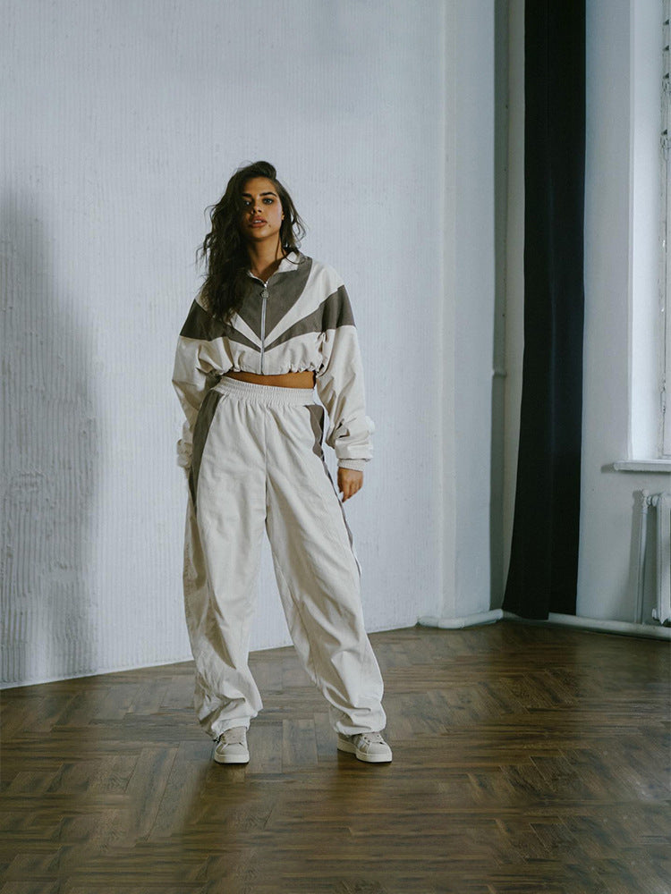Damen sportliches Jacken- und Hosen-Set mit Kontrastelementen und komfortablem Schnitt WW