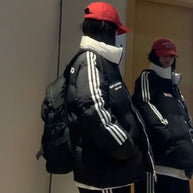 Damen sportliche Oversized Daunenjacke mit Reißverschluss und seitlichen Taschen WW