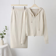 Damen Strick-Set mit Kapuze und schmalem Rock WW