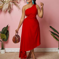 Damen asymmetrisches Wickelkleid mit einem Schulterdesign WW