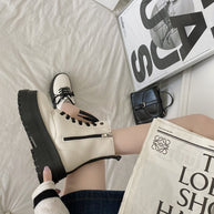 Damen Schnürstiefel mit robuster Plateausohle und elegantem Obermaterial W&W