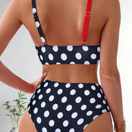 Damen Bikini-Set mit innovativem Wickeldesign und hochgeschnittenen Shorts WW