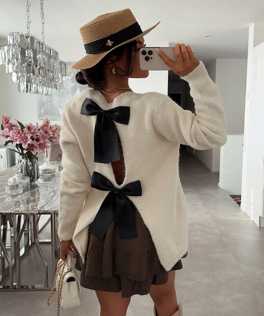 Damen Strickjacke mit dekorativen Schleifen und angeschnittenem Design WW