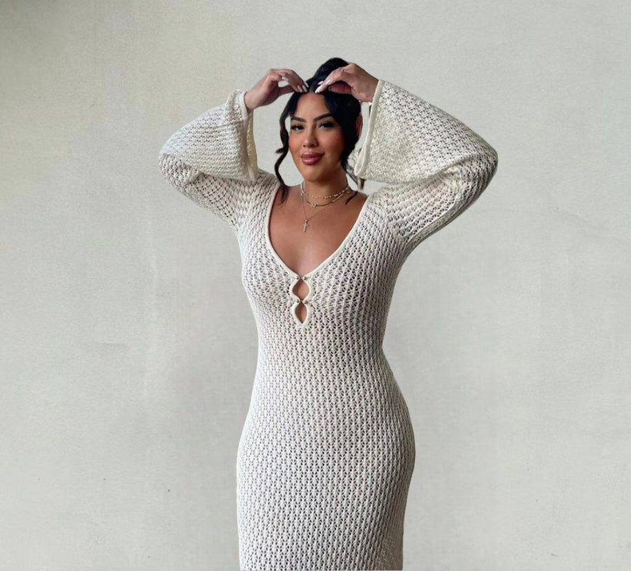 Damen Strick-Maxikleid mit tiefem V-Ausschnitt und modischen Rüschendetails WW