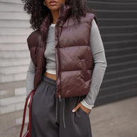 Damen Steppweste mit hohem Kragen und praktischem Reißverschluss WW