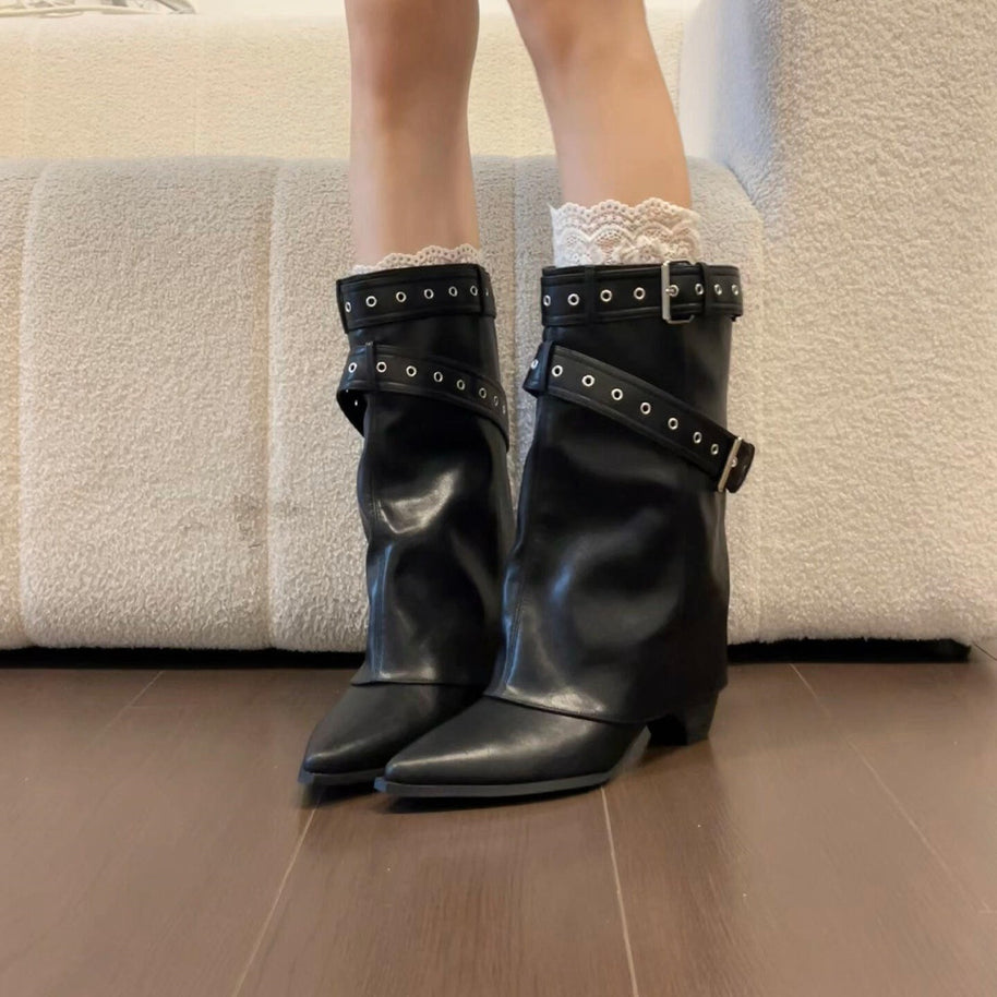 Damen Stilvolle Stiefeletten mit verzierter Riemen-Optik WW