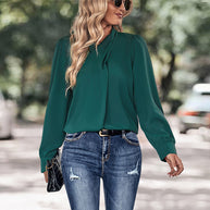 Damen Bluse mit lässiger Eleganz und dekorativen Falten WW