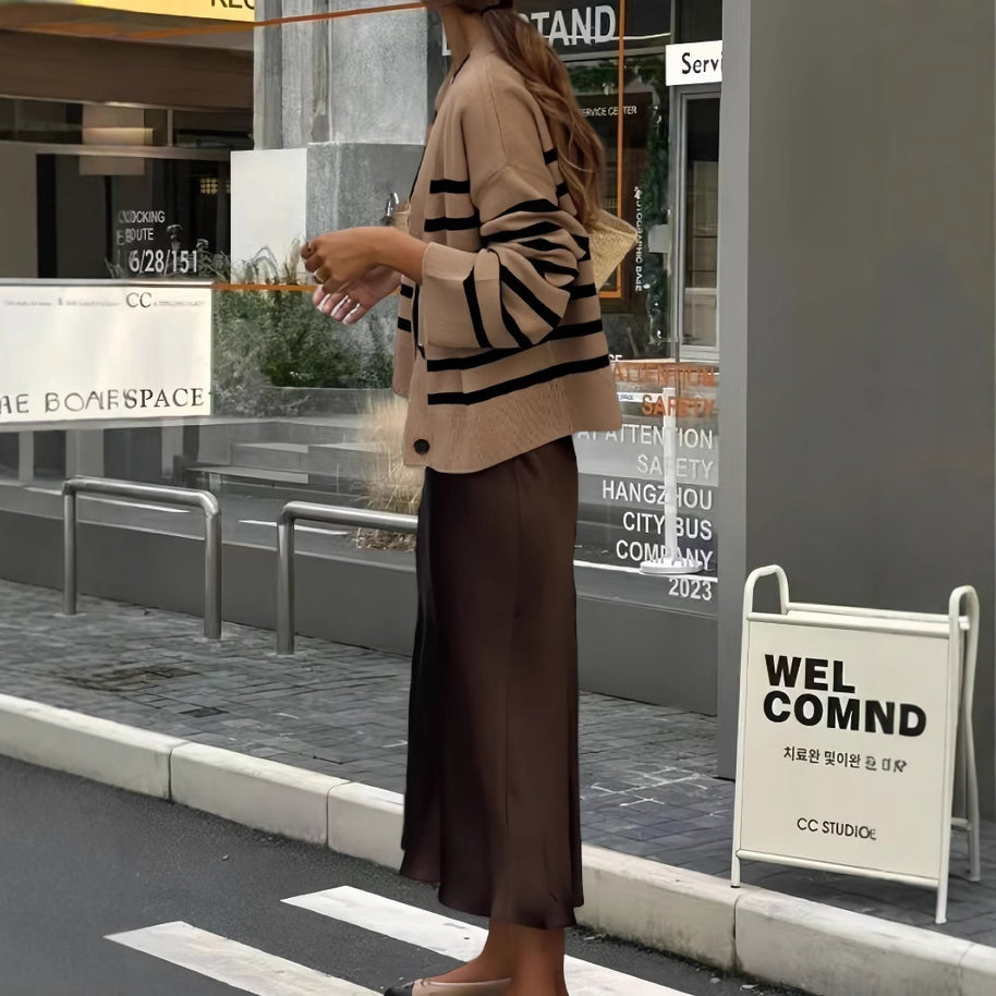 Damen Seidenkleid mit fließendem Schnitt WW