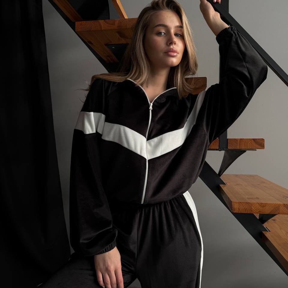 Damen sportlicher Fleece-Anzug mit hohem Kragen und elastischen Bündchen WW