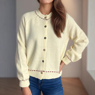 Damen Strickjacke mit dekorativen Knopfdetails und breiten Ärmeln WW