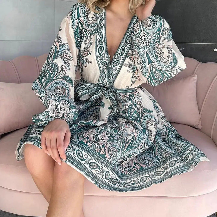 Damen Wickelkleid mit verspieltem Paisleymuster und elastischem Taillengürtel W&W Mode