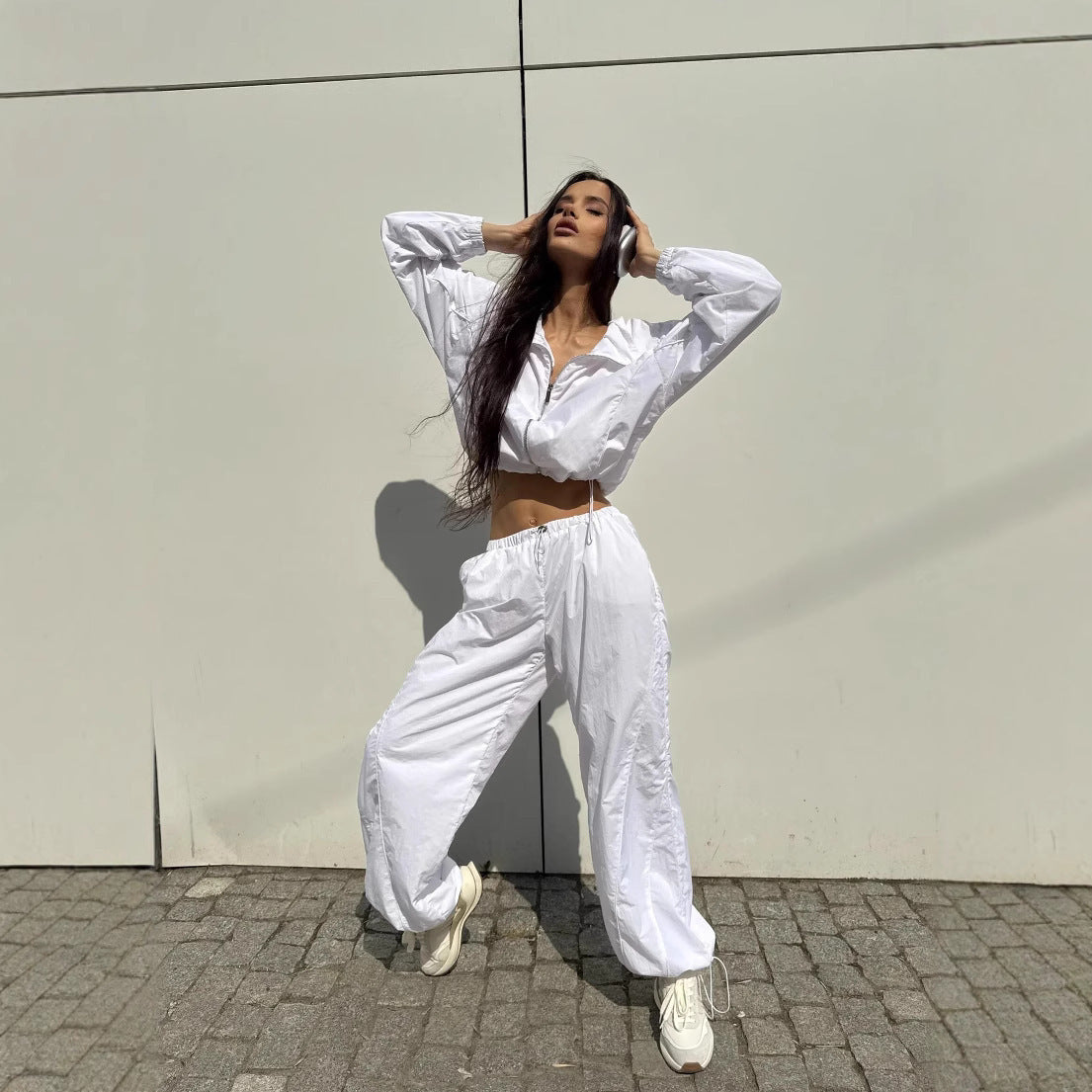 Damen Sportliche Windbreaker Jacke mit hohem Kragen WW