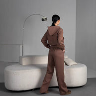 Damen Sportliche Sweatjacke mit praktischen Taschen und gemütlichem Schnitt WW