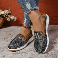 Damen Slip-On Clogs mit modischem Karomuster und elegantem Schnallen-Detail WW