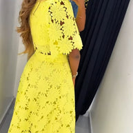 Damen gehäkeltes Maxikleid mit floralen Details WW