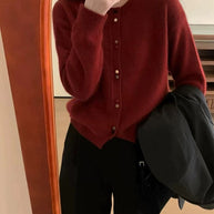 Damen Strickjacke mit dekorativen Knopfakzenten und weichem Material WW