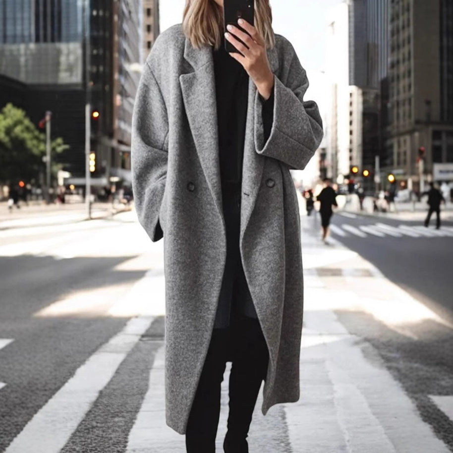 Damen Oversized Wollmantel mit eleganter Schnittführung und dezenten Druckknöpfen WW