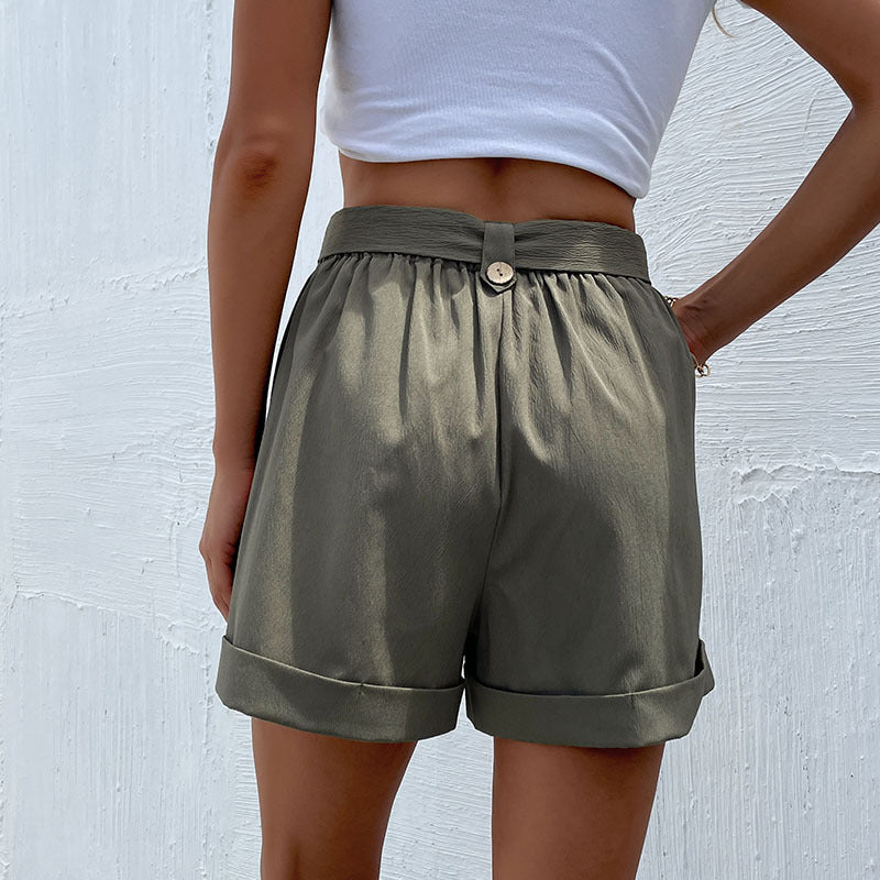 Damen Shorts mit elegantem Bund und modischen Falten WW