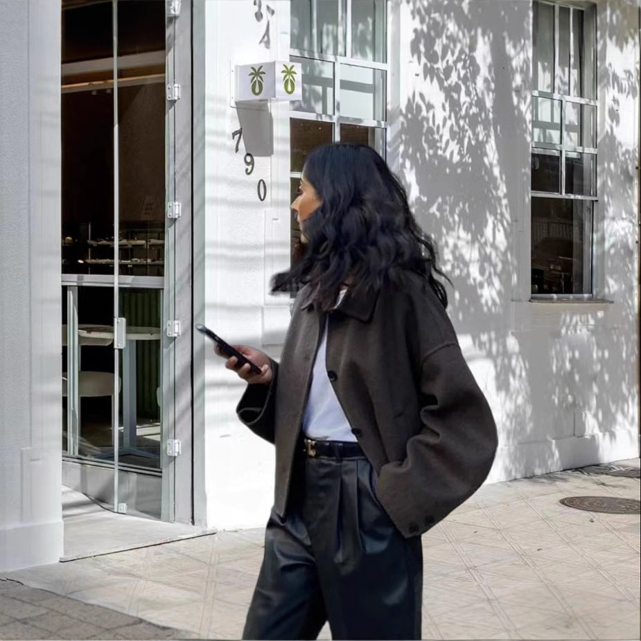 Damen kuschelige Wolljacke mit Knopfverschluss WW