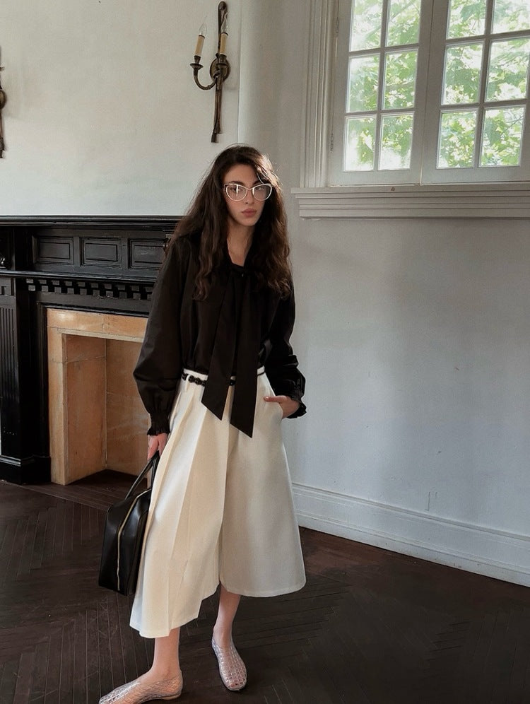 Damen Oversized Bluse mit durchgehendem Wickeldesign und eleganten Details WW