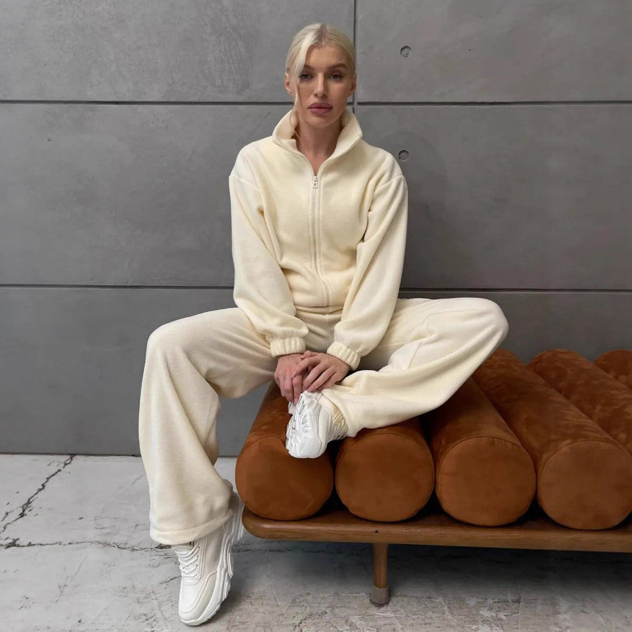 Damen bequemer Fleece-Jogginganzug mit hochschließendem Reißverschluss und weitem Schnitt WW