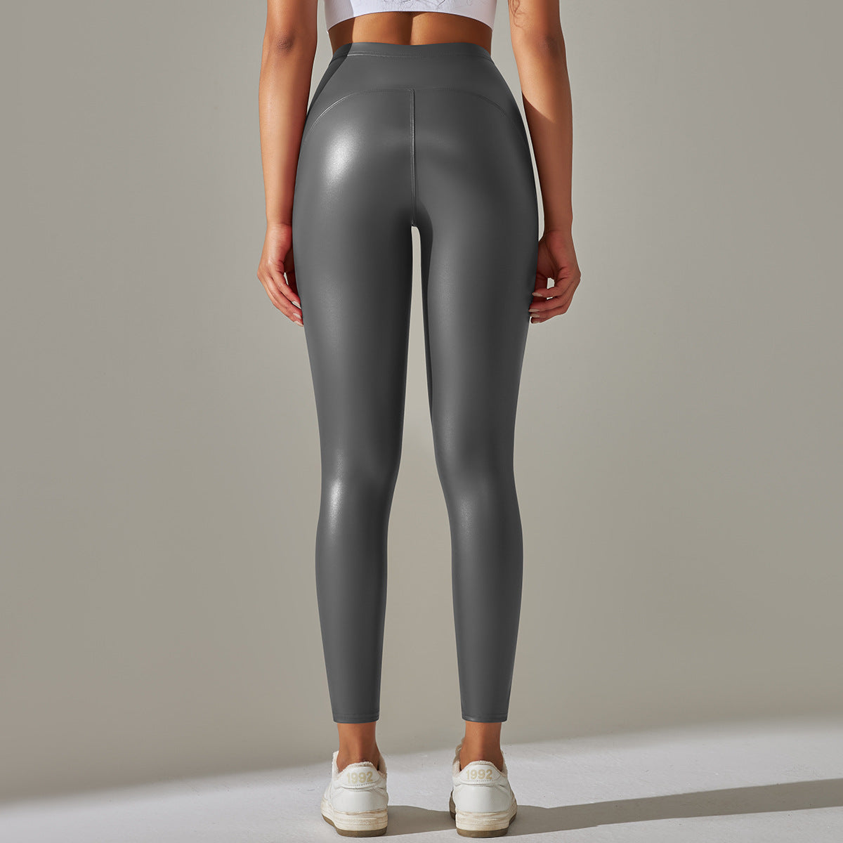 Damen Hochtaillierte, glänzende Fitness-Leggings mit sculptierendem Effekt WW