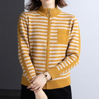 Damen Strickjacke mit Stehkragen und Reißverschluss WW