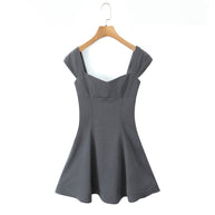 Damen A-Linien Kleid mit schickem Herz-Ausschnitt und eleganten Puffärmeln WW