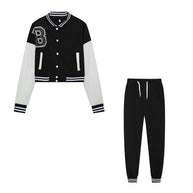 Damen Sportliches Set aus cropped Jacke und Jogginghose WW