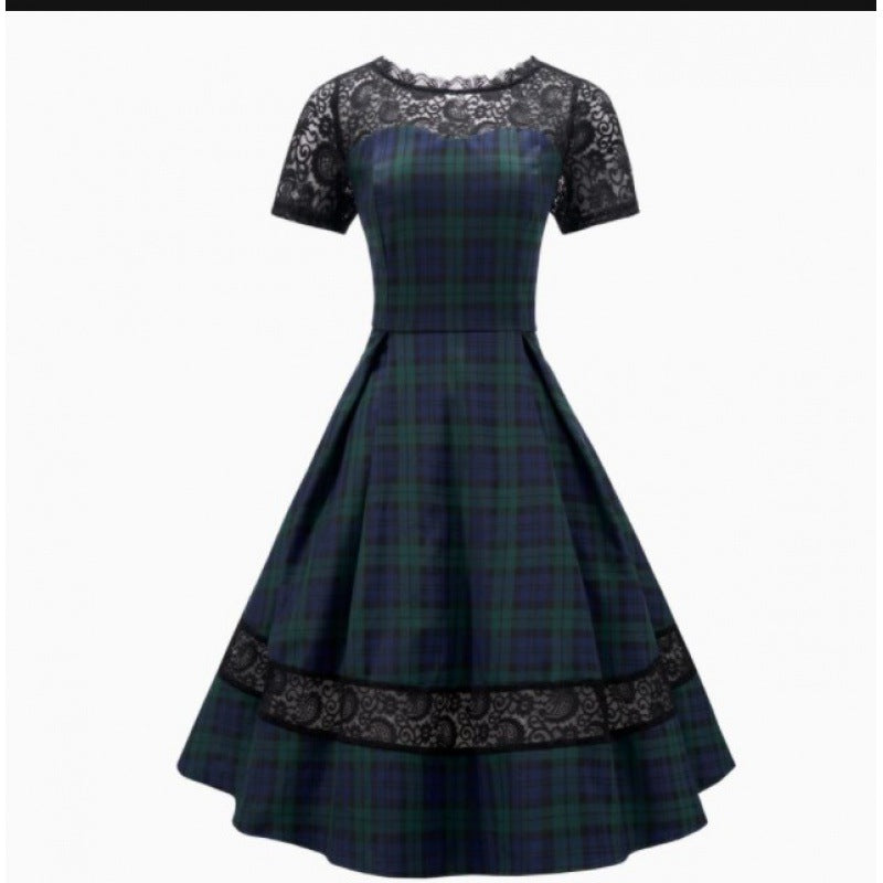 Damen Abendkleid mit Spitzenapplikationen und schwingendem Rock WW