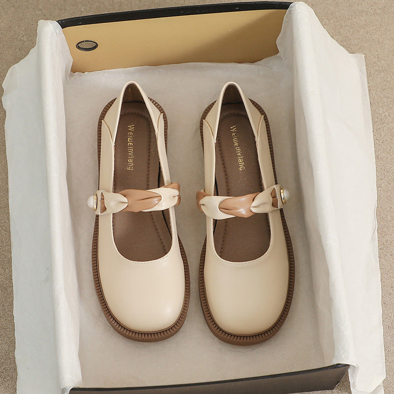 Damen elegante Mary Jane Schuhe mit modischem Riemchen und zeitloser Perlen-Applikation WW