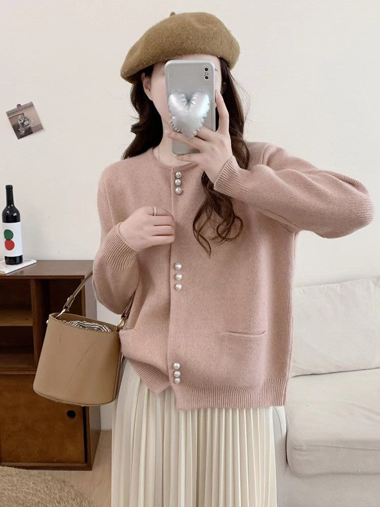 Damen Strickjacke mit eleganten Perlenknöpfen WW