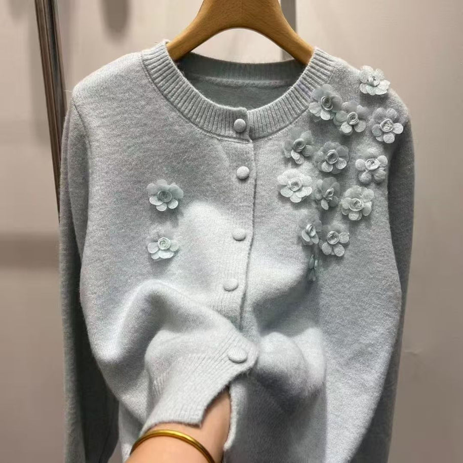 Damen Strickjacke mit floralen Akzenten WW