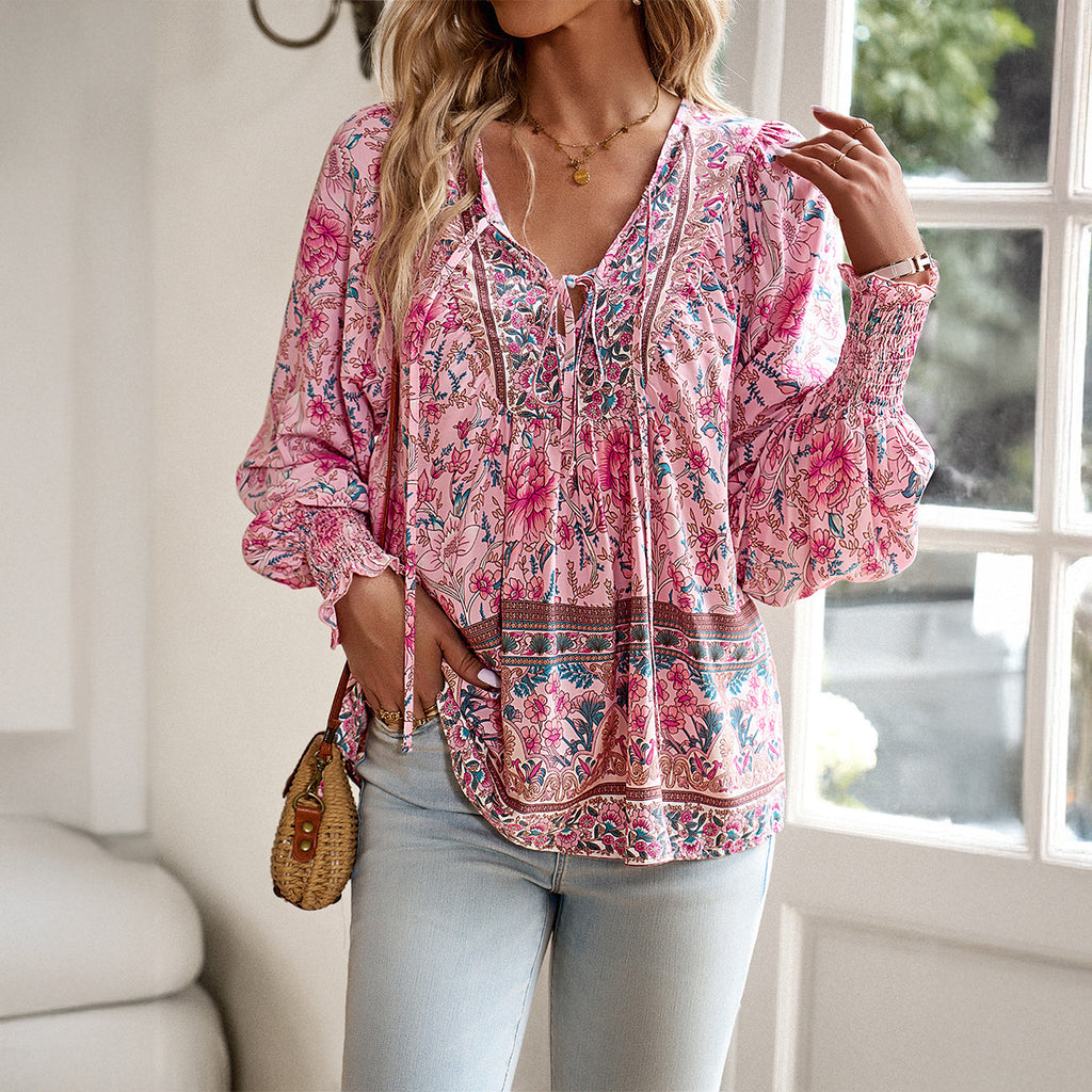 Damen luftige Bluse mit verspieltem floralem Muster und eleganten Rüschendetails WW