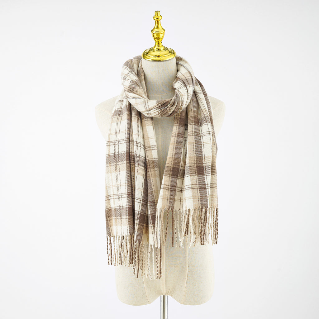 Damen Schal aus weicher Baumwolle mit modernem Karomuster und eleganten Fransen WW