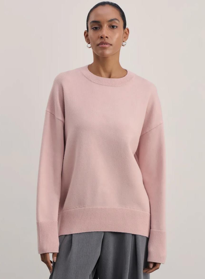 Damen Bequemer und eleganter Strickpullover mit überschnittenen Schultern und Rippenbündchen WW