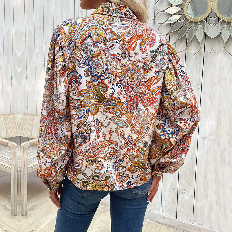 Damen Bluse mit auffälligem Paisleymuster und voluminösen Puffärmeln WW