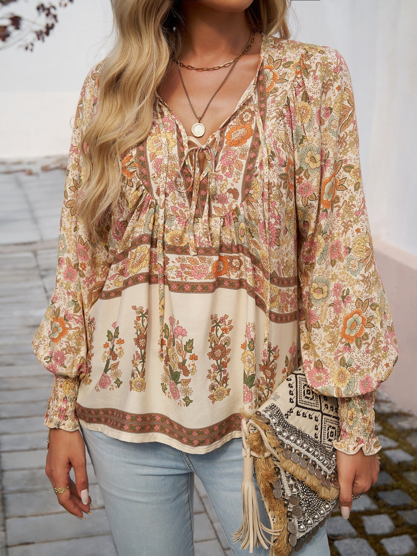 Damen Blusenshirt mit floralem Design und lässigem Schnitt WW