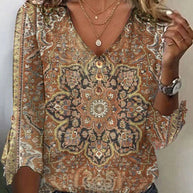 Damen Bohemian bedruckte V-Ausschnitt Bluse mit Knopfdetails WW